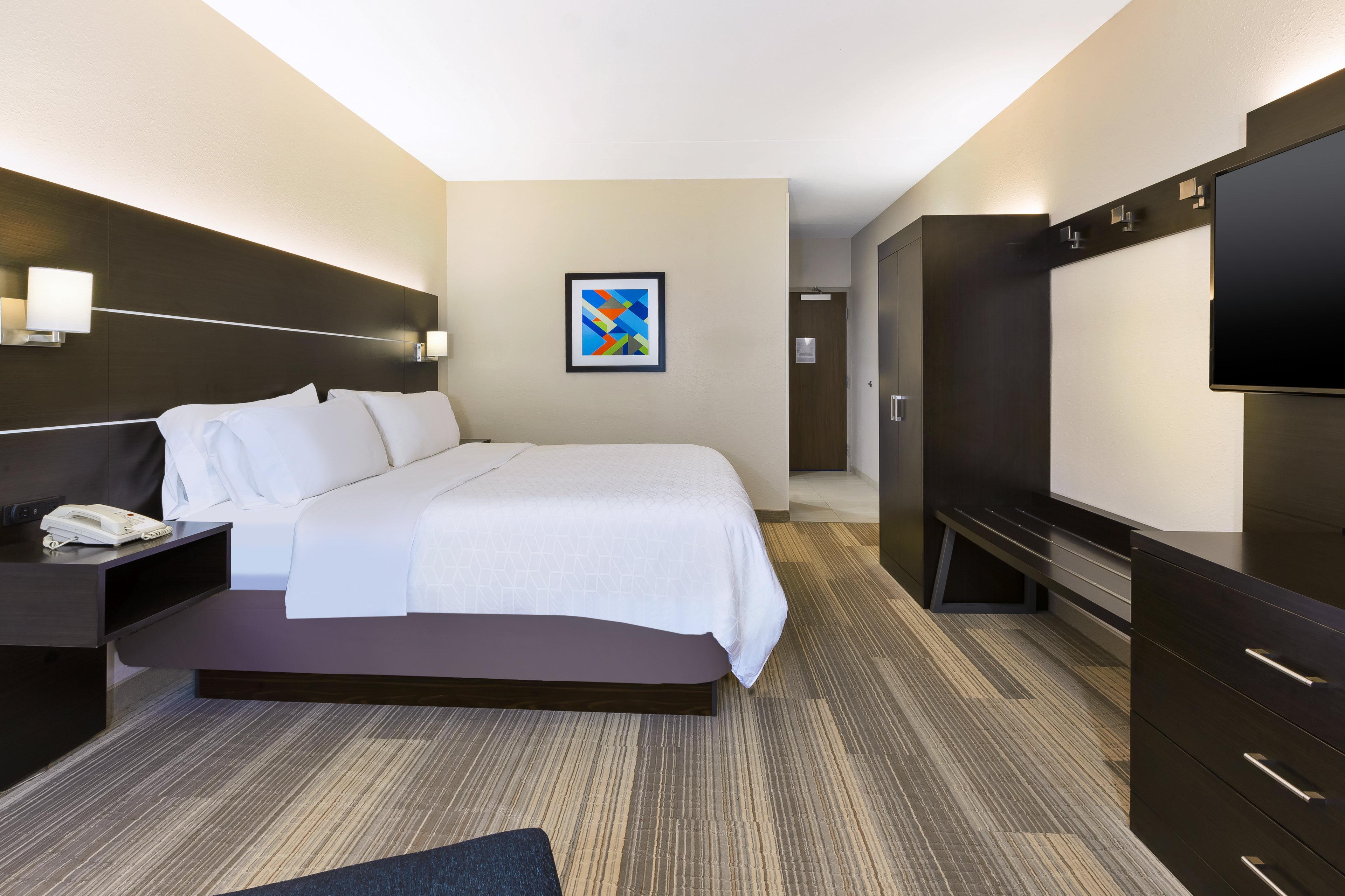 Holiday Inn Express Detroit-Warren/General Motors Technology Center By Ihg Buitenkant foto