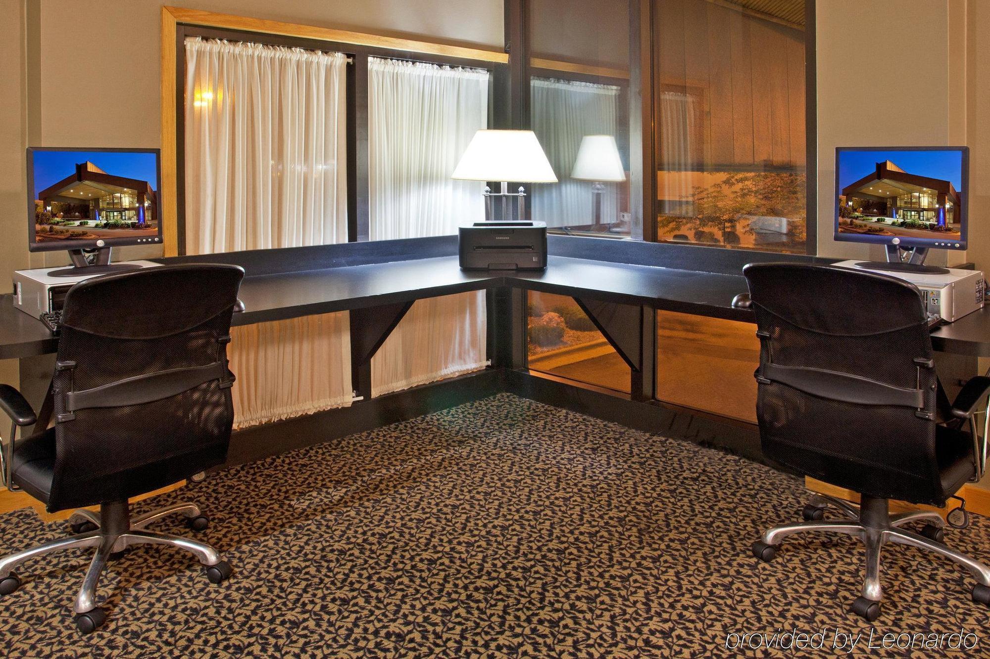 Holiday Inn Express Detroit-Warren/General Motors Technology Center By Ihg Faciliteiten foto